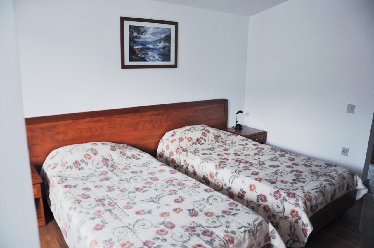 Hotel Gold Inn Peje Extérieur photo